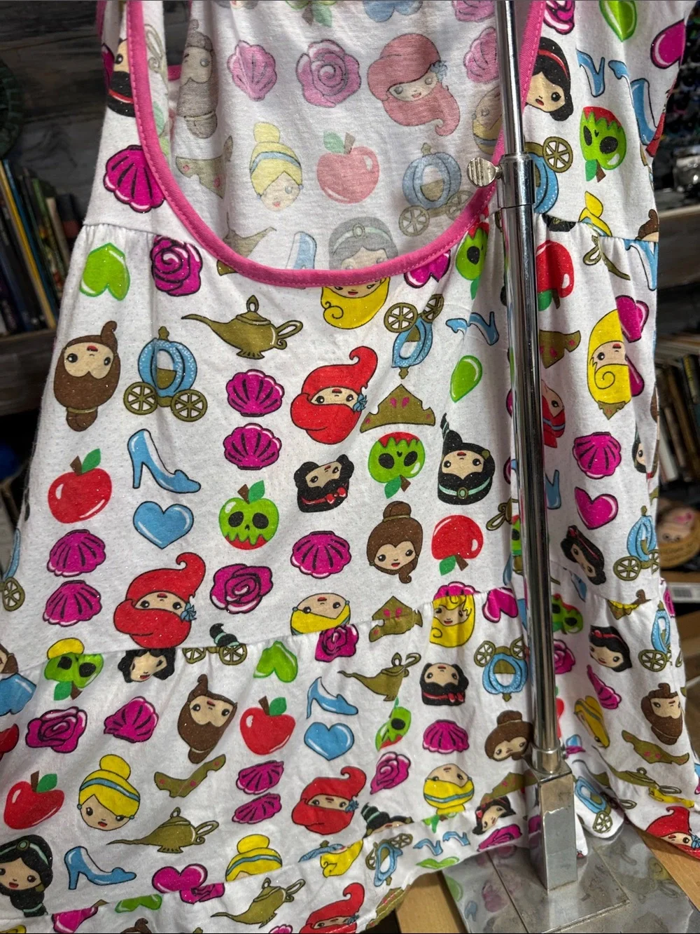 Girls' Disney Princess Sleeveless Pink-Trim pajamas